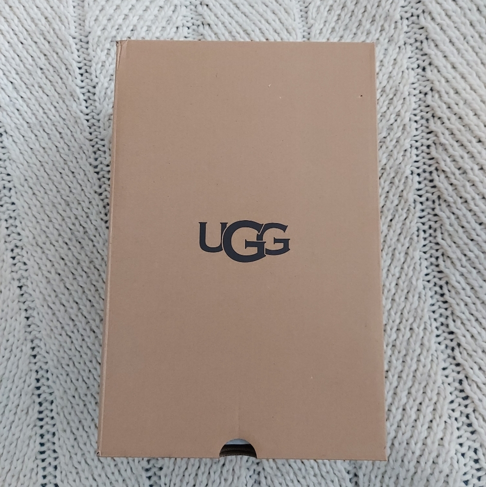 UGG Cozy Slipper - Echinacea - Picture 3 of 10